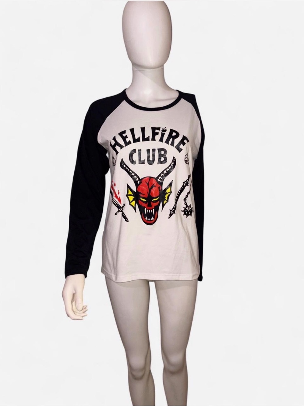 Stranger things unisex Hellfire Club Long-Sleeve Tee